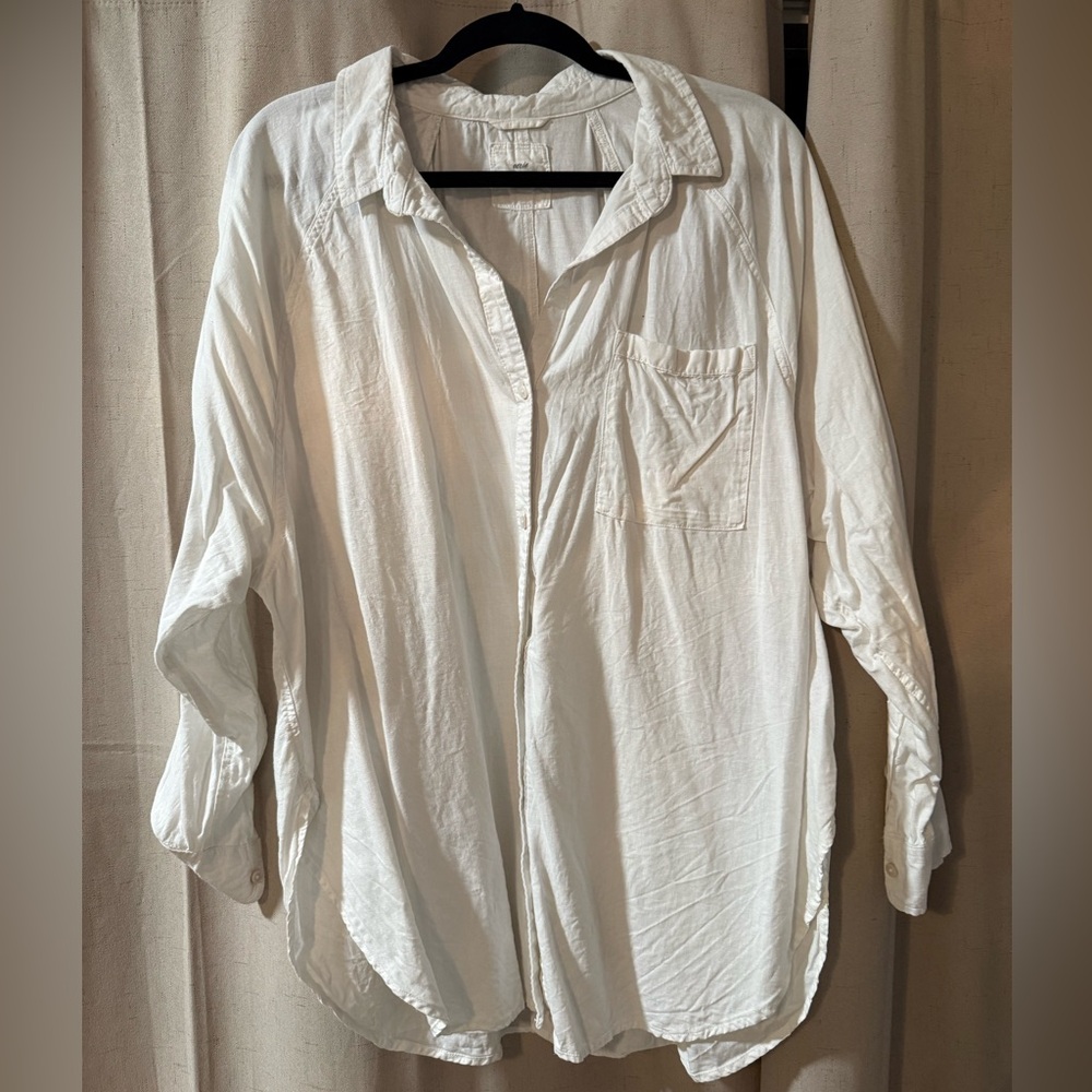 AerieWhite Button-Up Shirt